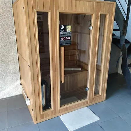 Inside La Jacobée Appartement Trévoux